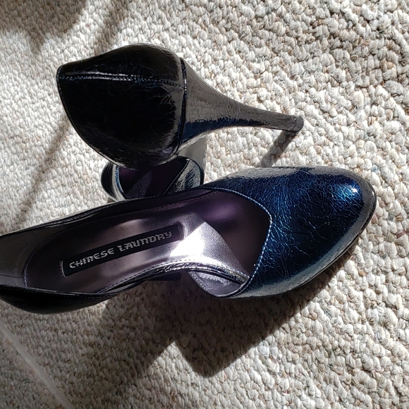 NWT, Chinese Laundry, size 6 - Picture 4 of 5